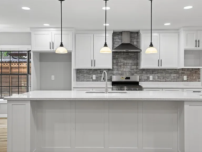 3204 Greenbriar Ln — Photo 9