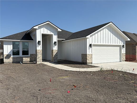 2nd image of 3010 E Stone Creek Drive