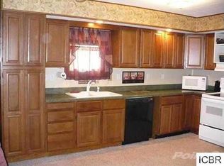921 Laprairie Ave, Grand Rapids, MN 55744