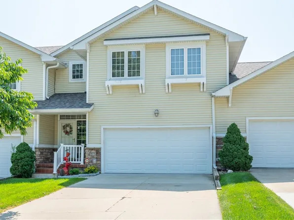 5577 Meredith Dr #4B, Des Moines, IA 50310