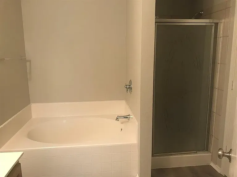 1410 Starpoint Ln — Photo 11
