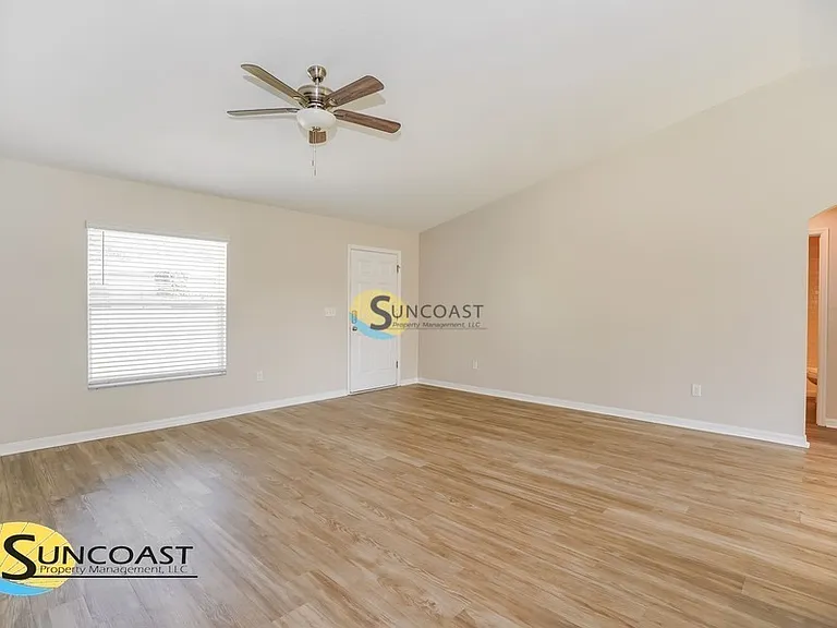2836 SW 161st Loop — Photo 3