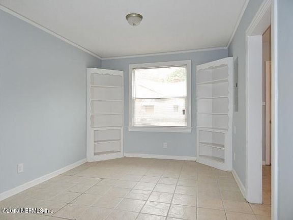 4th image of 6912 Bloxham Ave