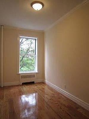 1st image of 208 1st Ave APT 5