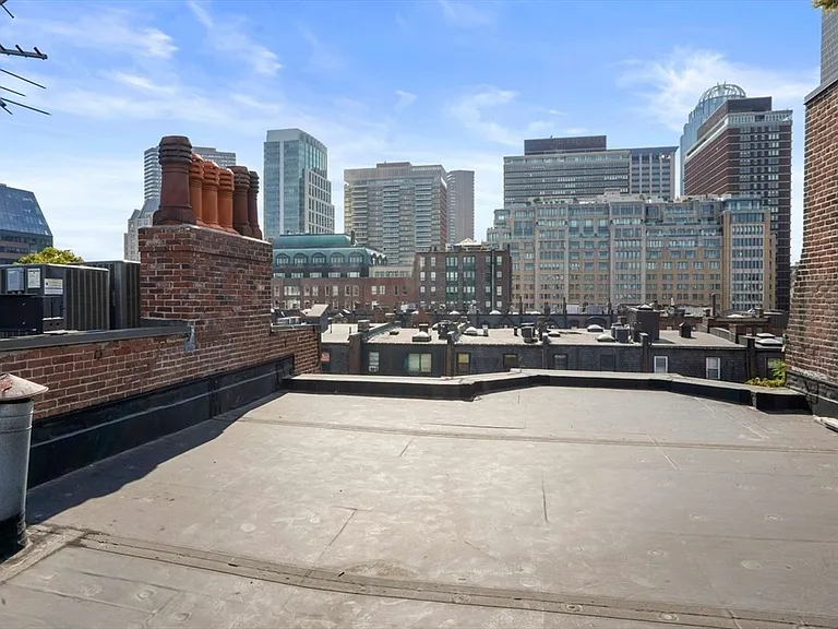 228 Commonwealth Ave #7 — Photo 20