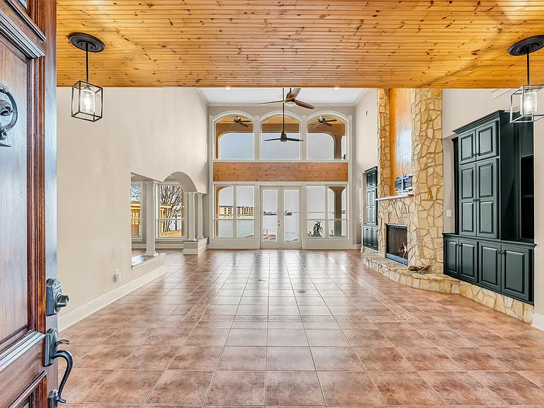 7159 Kingston Cove Ln — Photo 19