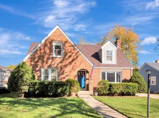 1207 John St, Joliet, IL 60435