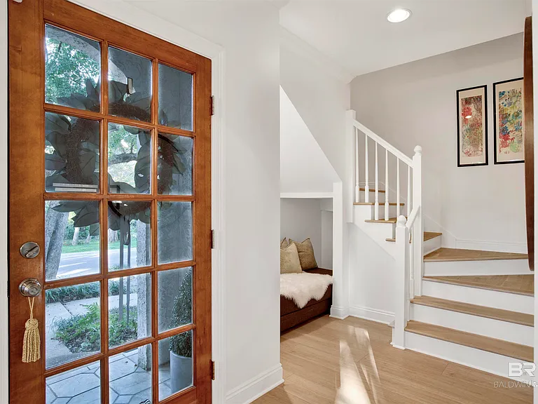 460 Equality Ave — Photo 3