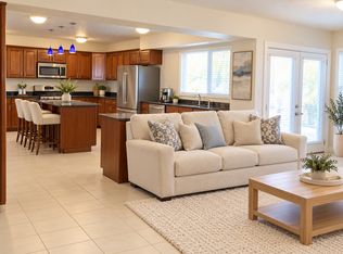 9708 Avenida De La Luna NE, Albuquerque, NM 87111