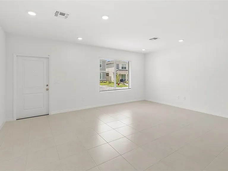 10624 Sage Canyon Dr — Photo 5