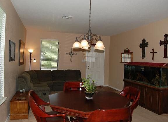 4th image of 223 Wildwood Dr