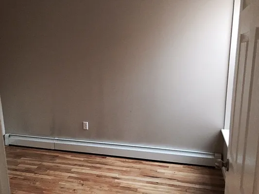 Rented by Premier Metro Realty Corp | media 40