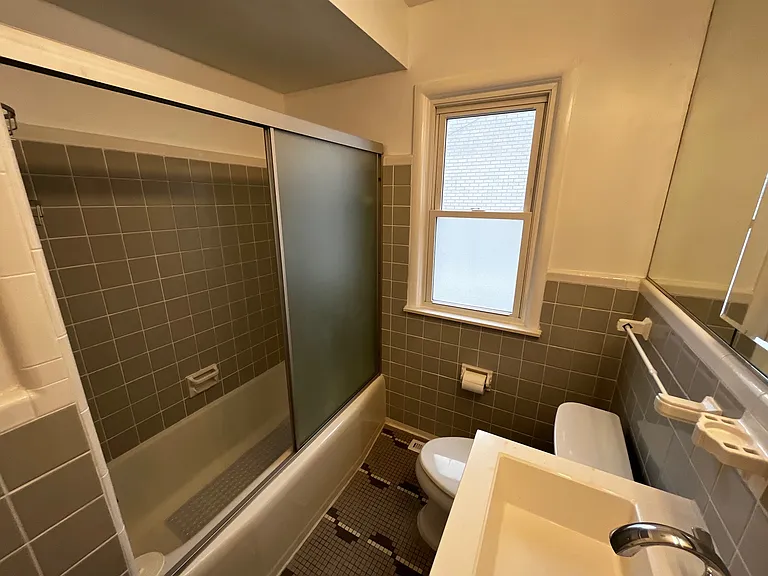 28070 Brentwood St — Photo 16