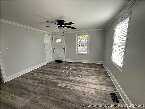 5th image of 1203 Godwin Ave