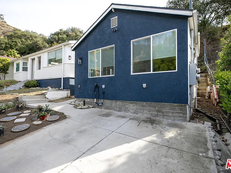 2748A Hollister Ter — Photo 2