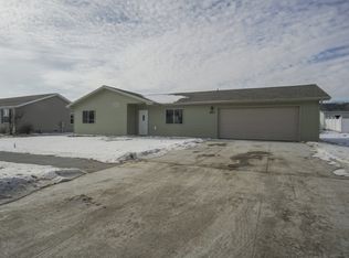 2011 Cavalier Way, Sioux City, IA 51109