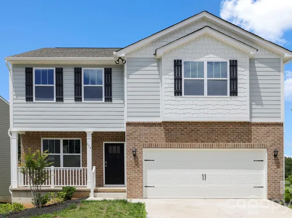 839 Adelston Ln, Asheville, NC 28804