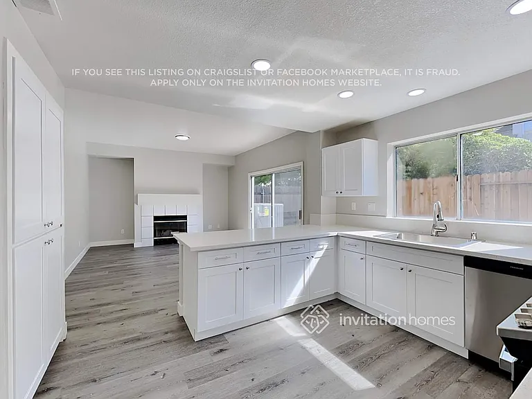 8532 Brisenbourg Way — Photo 11