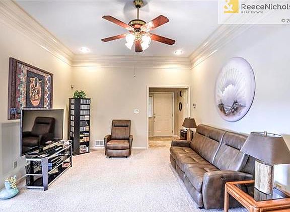 5th image of 4621 Norwood Ct