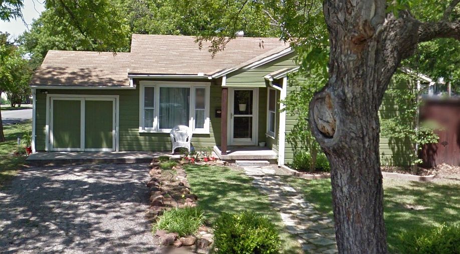 1st image of 504 Barnes St