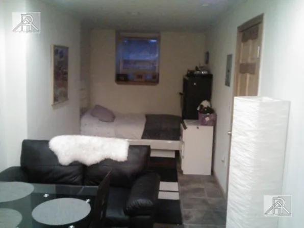 1687 Beacon St #6, Brookline, MA 02445