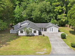 123 Wildwood Drive, New Bern, NC 28562