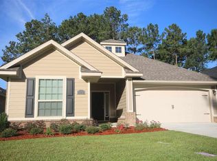 5897 Dunridge Dr, Pace, FL 32571