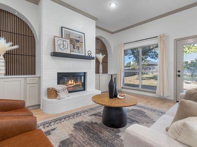 406 Fall Cedar Dr, Fort Worth, TX, 76108