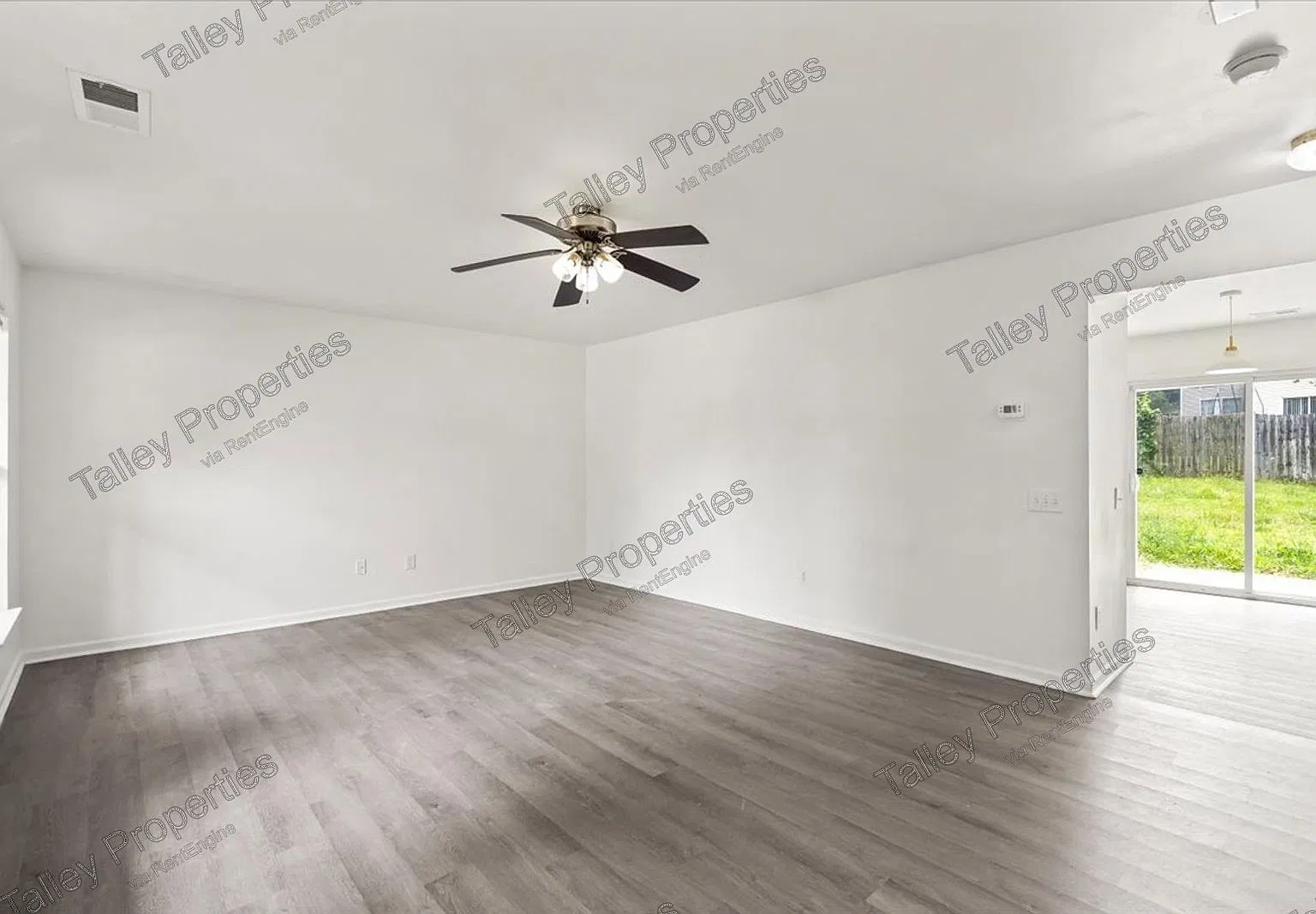 4 bed, 2.5 bath, 1625 sqft, $1,995 — Photo 3