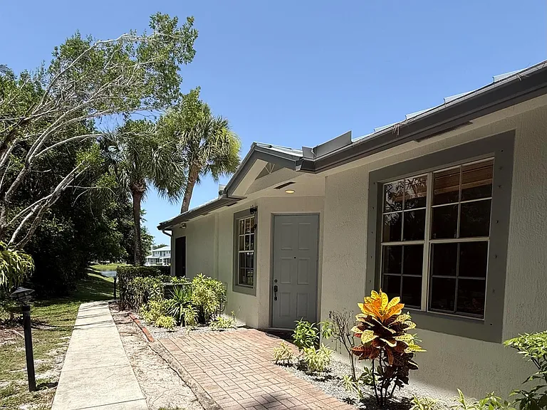 168 Coconut Key Ln — Photo 5