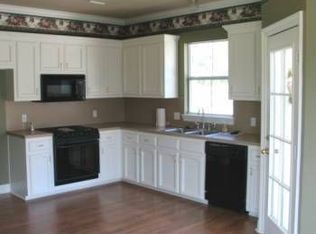 17092 E Willow Dr, Prairieville, LA 70769