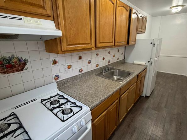 87-47 Kingston Pl #5D