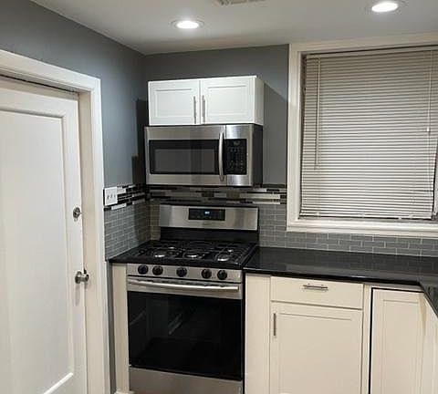4th image of 6241 Haverford Ave