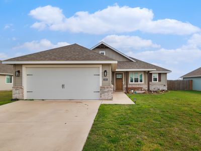 105 Mustang Dr, Gainesville, TX, 76240