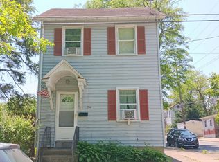 746 W Wilkes Barre St, Easton, PA 18042
