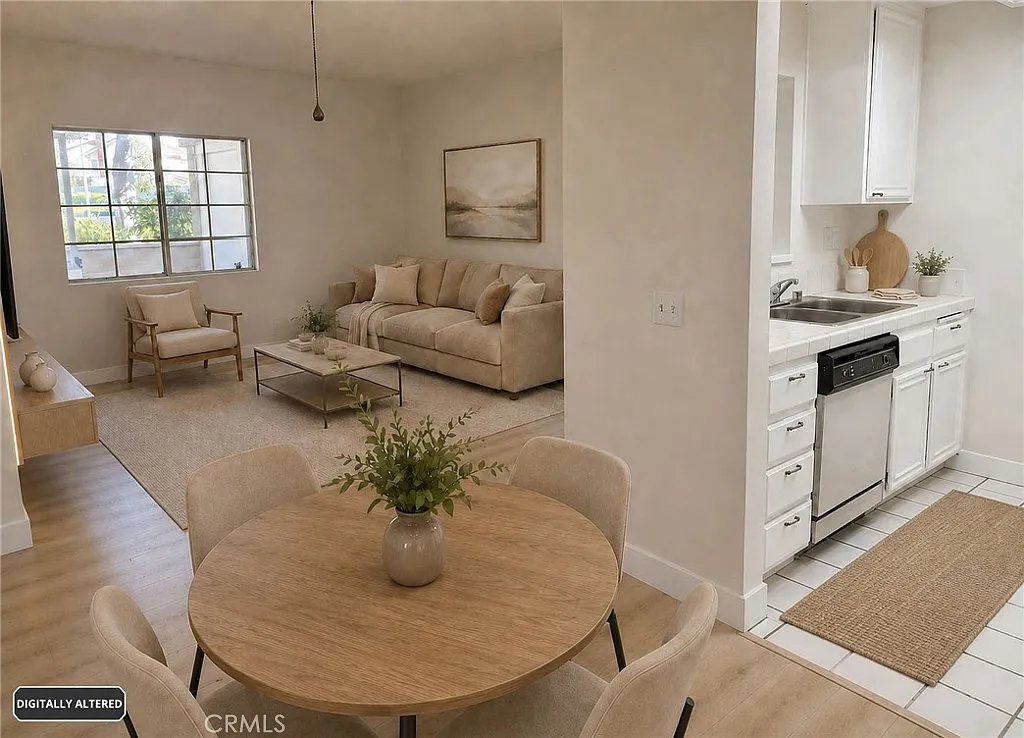 1 bed, 600 sqft, $2,300 — Photo 4