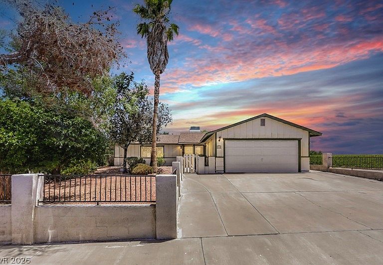 250 Princess Ann Ct, Henderson, NV