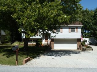 1308 W Mack Ave, Olney, IL 62450