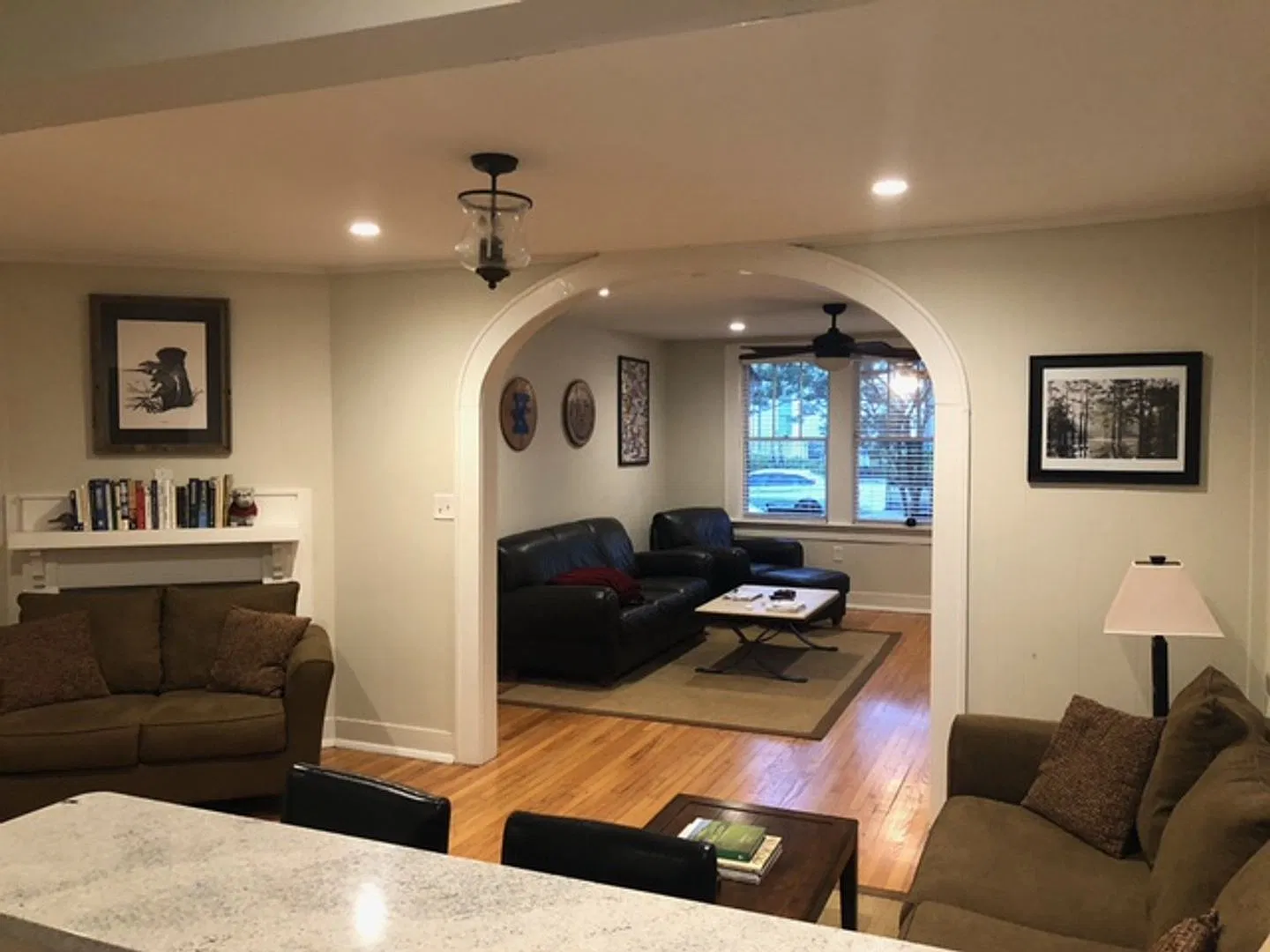 2 bedroom / 1 bath ~ Downtown Charleston — Photo 3