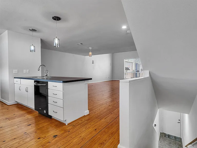 6935 Yellowstone Way Dr — Photo 17