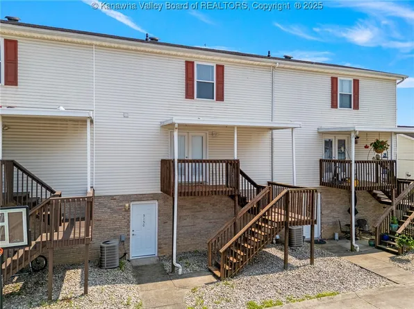 3150 Putnam Ave, Hurricane, WV 25526