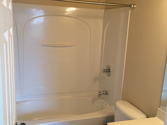 Bottom bedroom bathroom