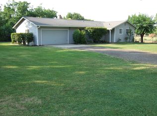 5267 Riverland Dr, Anderson, CA 96007