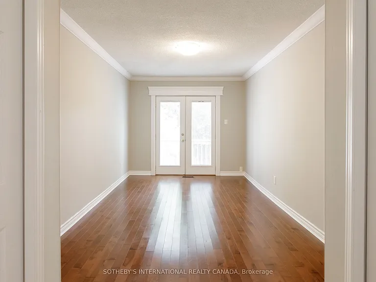2694 Constable Rd #UPPER — Photo 18