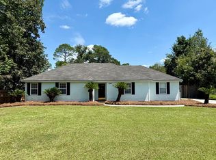 3747 Robin Ln, Valdosta, GA 31605