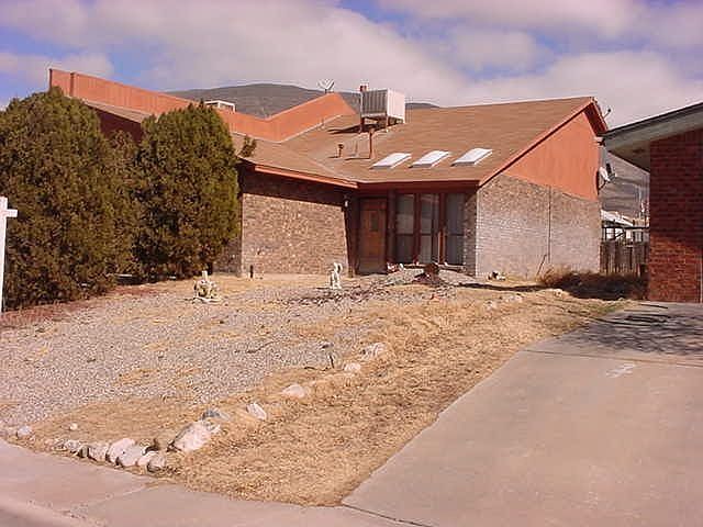 1st image of 2208 Idaho Dr