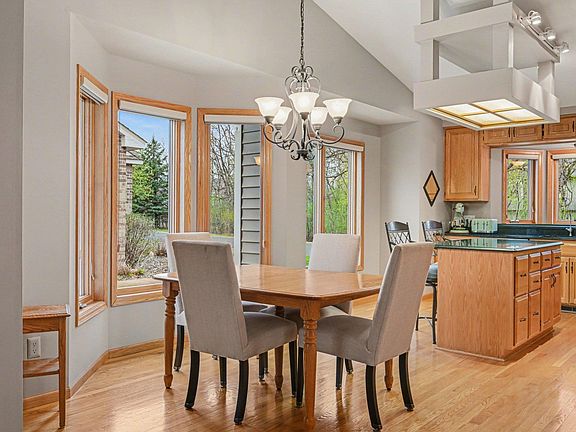 4th image of 12430 Eagle Cir NW
