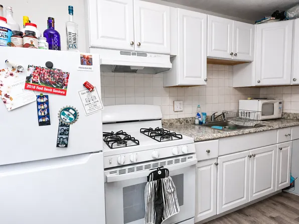 211 Quincy Ave #1, Quincy, MA 02169