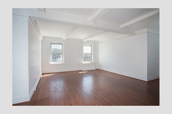 Sold by Stribling | media 18