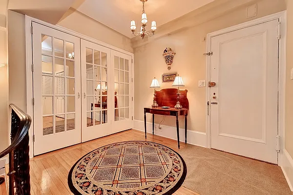 Sold by City Connections Realty | media 3